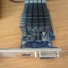 ASUS　GT1030-SL-2G-BRK　ロープロファイルファンレスグラボ