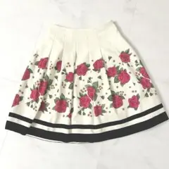 M's Gracy スカート　ホワイト　レッド　薔薇デザイン