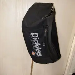 Dickies ブラック 大型ボディバッグ メッシュポケット付き