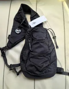 cp company シーピーカンパニー レンズショルダーバッグ ブラック