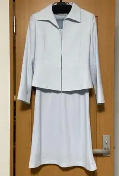 ライトブルー ワンピーススーツジャケット付き