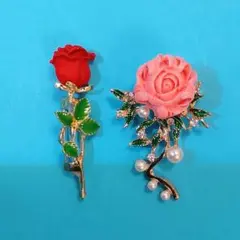 新品　バラデザインのブローチ2点セット