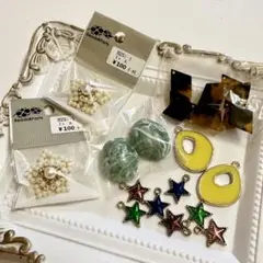 〈パーツセット〉メタルチャーム　花　ビーズ　アクリルチャーム　貼り付けパーツ　星