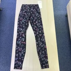 Lululemon ヨガパンツ