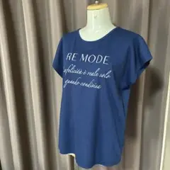 未使用に近い　サリア　ノースリーブ Tシャツ ネイビー