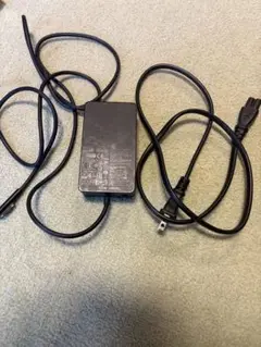 Microsoft Surface 純正充電器 127W
