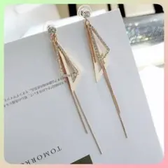 ▲トライアングルピアス 新品未使用 ゴールド チェーン 送料無料 お買い得