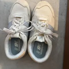 New Balance 237 ホワイト/グレー