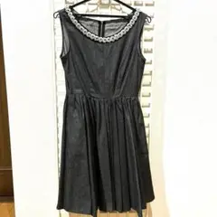 Item thumbnail for item 10edc5b1-42b3-4630-8586-8379b06c545f