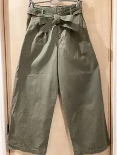 UNIQLO リボン付きオリーブグリーンワイドパンツ