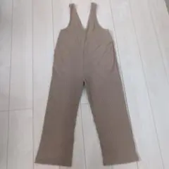 UNIQLOユニクロ 女の子サロペット つなぎ ベージュ 150cm