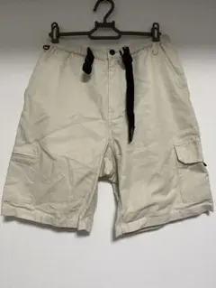 AIGLE ベージュカーゴショートパンツ