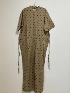 週末お値下げsoil ソイルドットオールインワン　ベージュ定価28600円 週末お値下げsoil ソイルドットオールインワン ベージュ定価