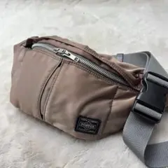 Item thumbnail for item 1b5dbc64-6f3c-4f24-8d03-9233656323b0