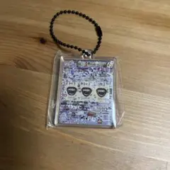 xg カプセルトイ　アクリルキーホルダー