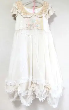 スワンとすずらんのドレス