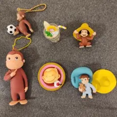 おさるのジョージ　ガチャ　ヤミー　フードマスコット　フィギュアまとめ売り