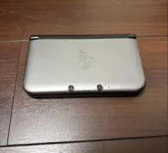 ニンテンドー3DS シルバー 本体