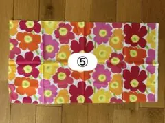 marimekko ファブリック はぎれ⑤