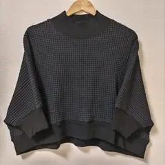 クレッシェント　ハーフノート　プルオーバー　ショート丈　黒