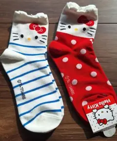 新品、未使用　韓国お土産　ハローキティ　靴下　2組セット
