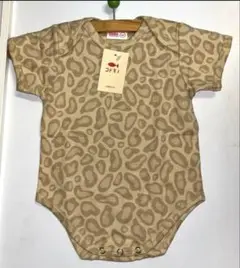 キリン柄　子ども服　80サイズ ロンパース