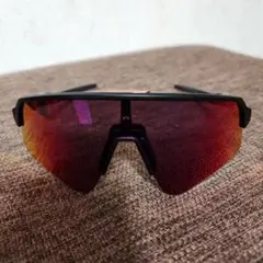 Oakley スポーツ用サングラス 赤レンズ