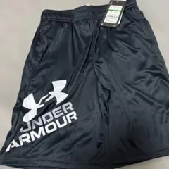 UNDER ARMOUR トレーニングショーツ サイズYLG ブラック