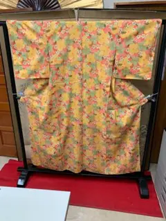 洗える小紋(ポリエステル)オレンジ色に黄花柄 袷 着物