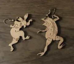 鳥獣戯画　ピアス