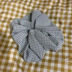 シュシュ　ブルー