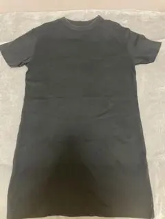UNIQLO Tシャツ