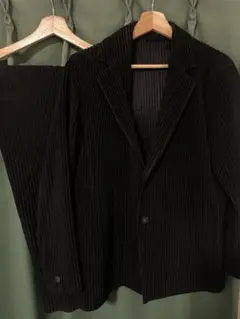 Item thumbnail for item 8db7db52-73a9-427a-86b7-a63e6bebd4cb