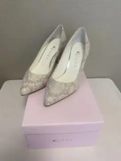 DIANA スネークスキン風ハイヒール