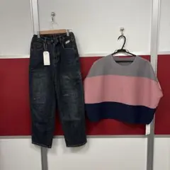 デニムパンツとストライプニット2点セット