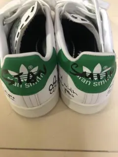 adidas Stan Smith レディーススニーカー