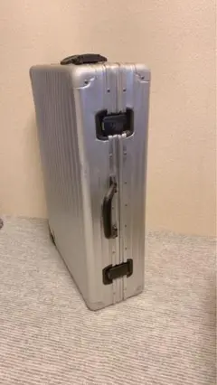 st【即購入OK】RIMOWAリモワ OPAL 104L 2輪 楽天市場】【RIMOWA】リモワOPAL 2輪アルミスーツケース 82L( 1