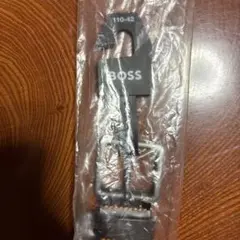 【新品未使用】HUGOBOSS レザーベルト　ロゴバックル　ダークブラウン
