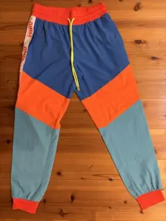 ズンバ　パンツ　Sサイズ