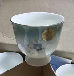 Item thumbnail for item 1b4e5eaf-d0cf-4033-ad4a-b76cc58b5bcc