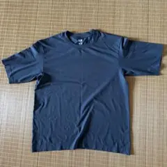 ユニクロ　ドライEXクールネックTシャツ　Mサイズ
