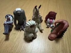 怪獣待ちぼうけ　6体セット