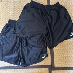 アシックス ブラック ショートパンツ×2