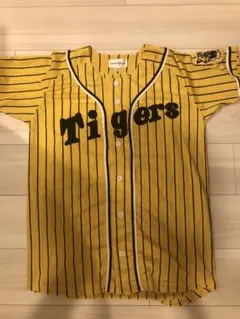 阪神タイガース　イエロー　ユニフォーム