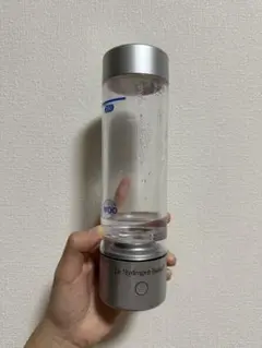 Item thumbnail for item 7f33d5eb-729d-4e69-ba42-19a8384c479f