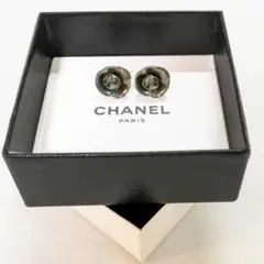 【良品】シャネル(CHANEL) ココマーク カメリア ピアス ガンメタリック