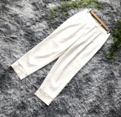 LUSSO パールボタン付き 白スラックス Mサイズ ストレッチ素材 ホワイト