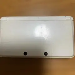 ニンテンドー3DS ホワイト 初期化中