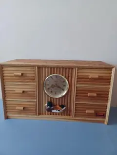 シャディ漆器工芸　時計付き小物入れ