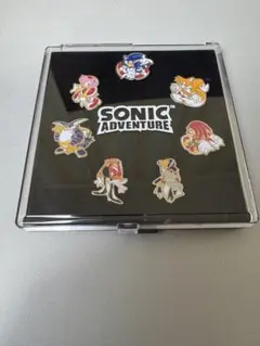 ソニックアドベンチャー　1998 ピンバッジ　ピンズ SEGA | ソニック20周年公式サイト | ソニックグッズ紹介
